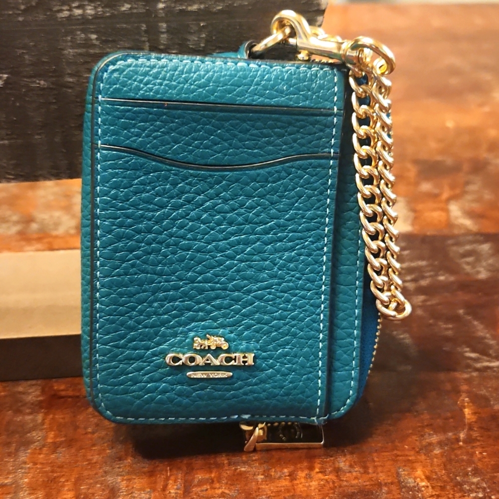 Coach green pebbled leather wristlet/card holder